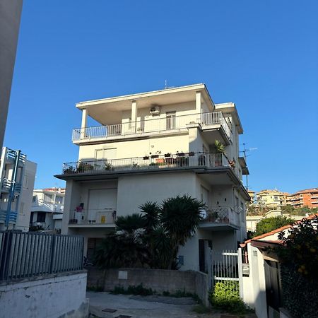 Vento Di Ponente Gaeta Exterior foto